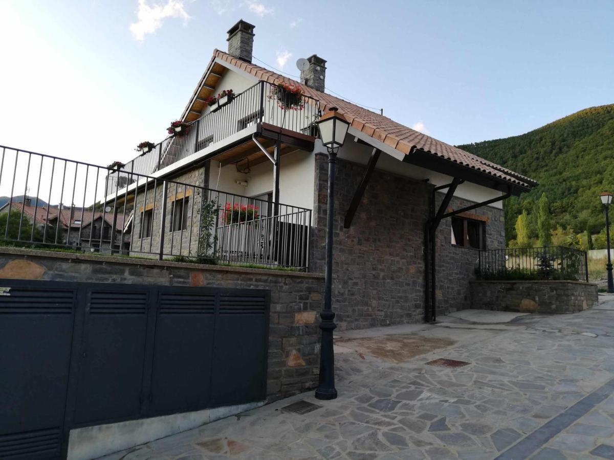 Casa Cotefablo Aloj Sorrosal Gavin Biescas Leilighet Eksteriør bilde