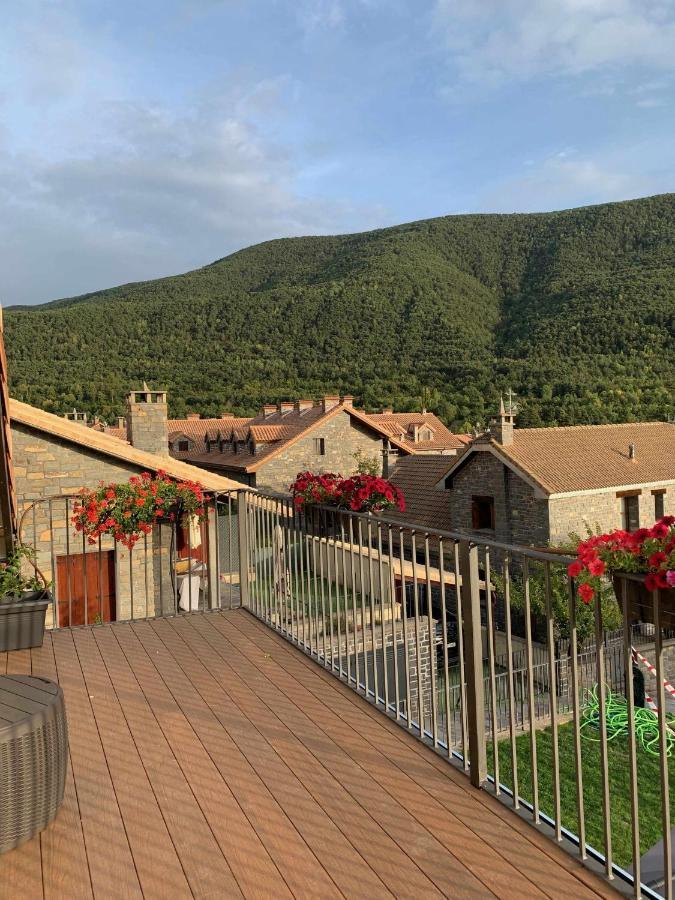 Casa Cotefablo Aloj Sorrosal Gavin Biescas Leilighet Eksteriør bilde